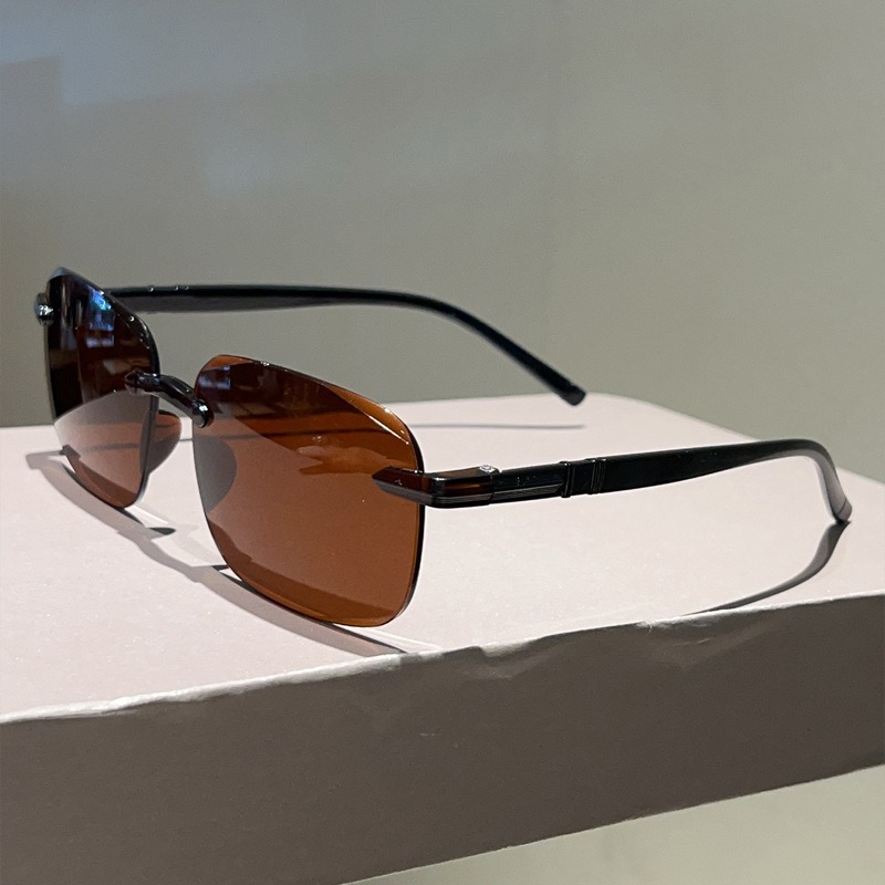 ファッションパイロットサングラス男性高級ブランドヴィンテージ - Men'S Fashion Rimless Glasses のレビューと価格