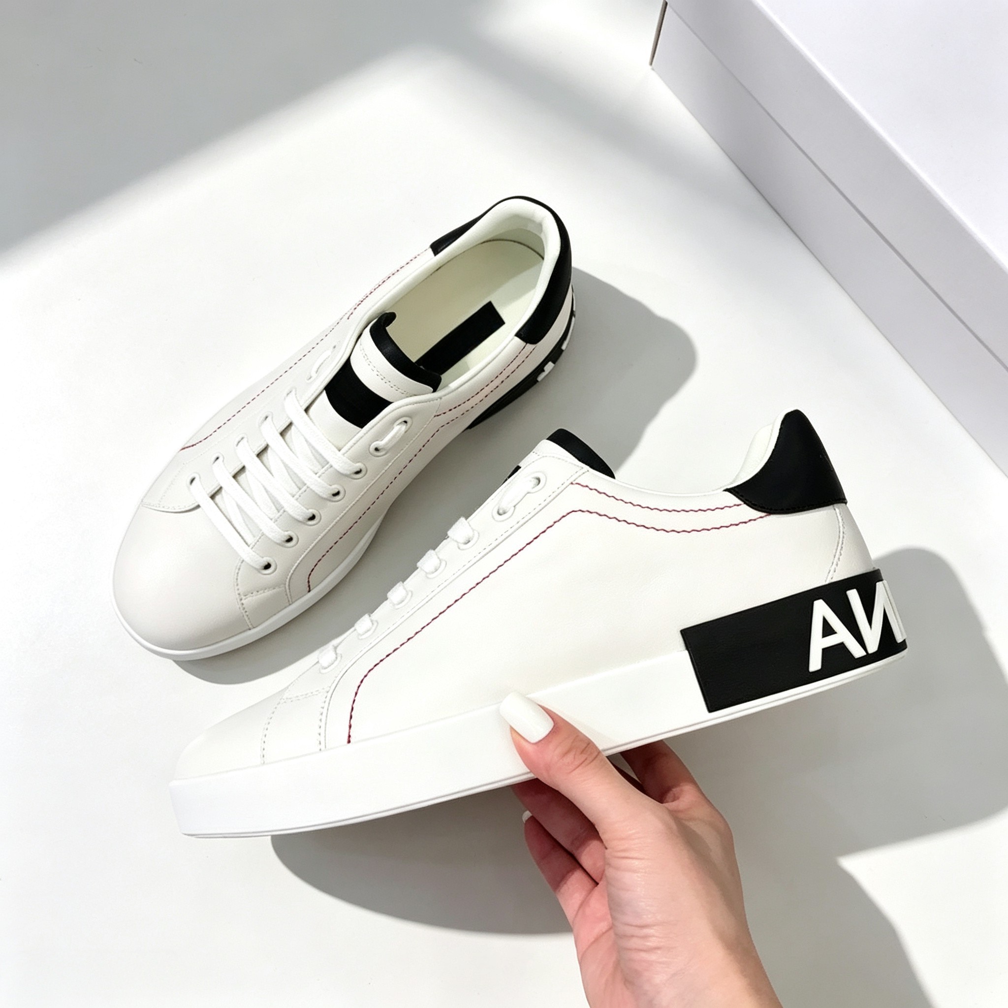 ホワイトスポーツカジュアルスケートスニーカーメンズ新しい韓国 - Men Fashion Korean Style のレビューと価格