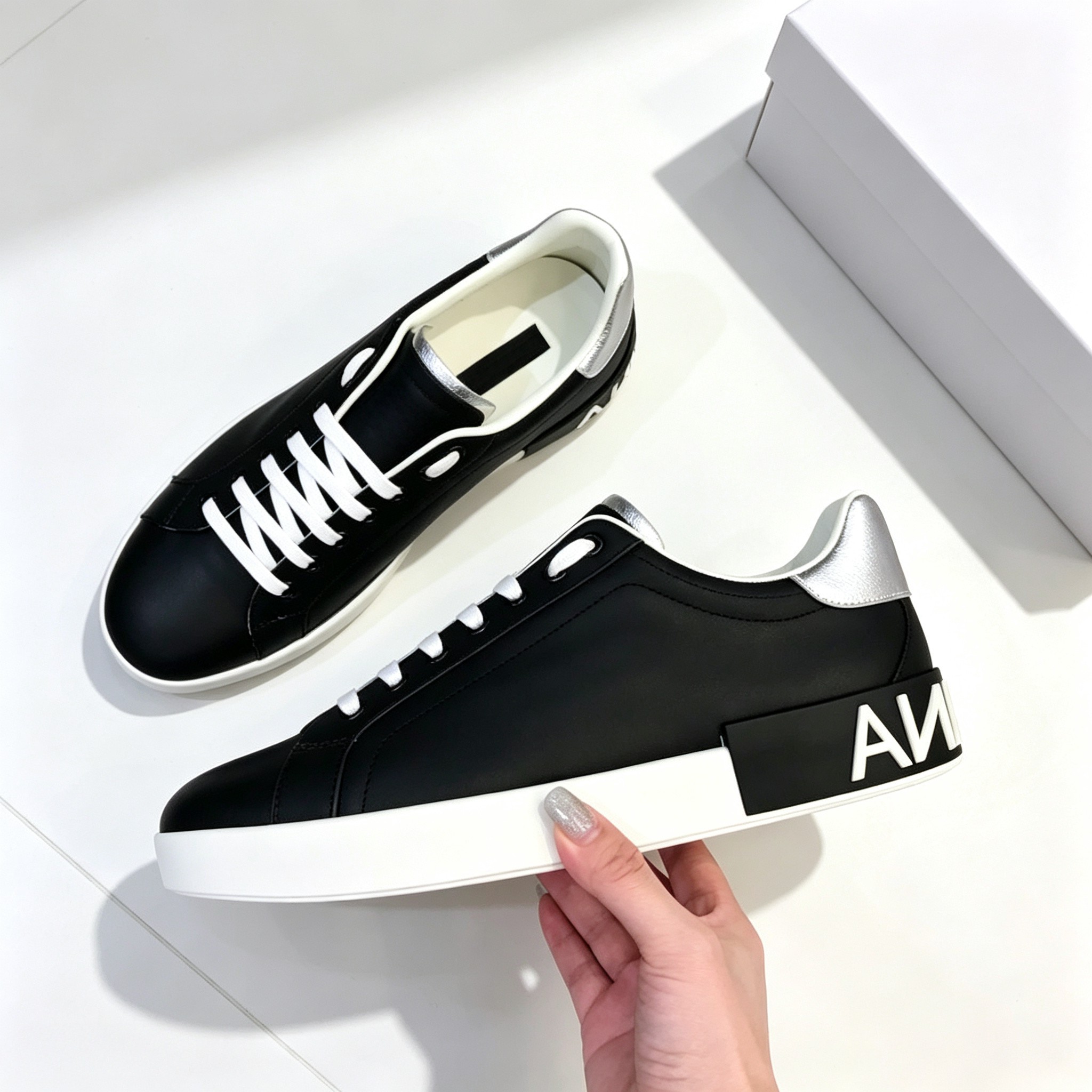 ホワイトスポーツカジュアルスケートスニーカーメンズ新しい韓国 - Men Fashion Korean Style のレビューと価格