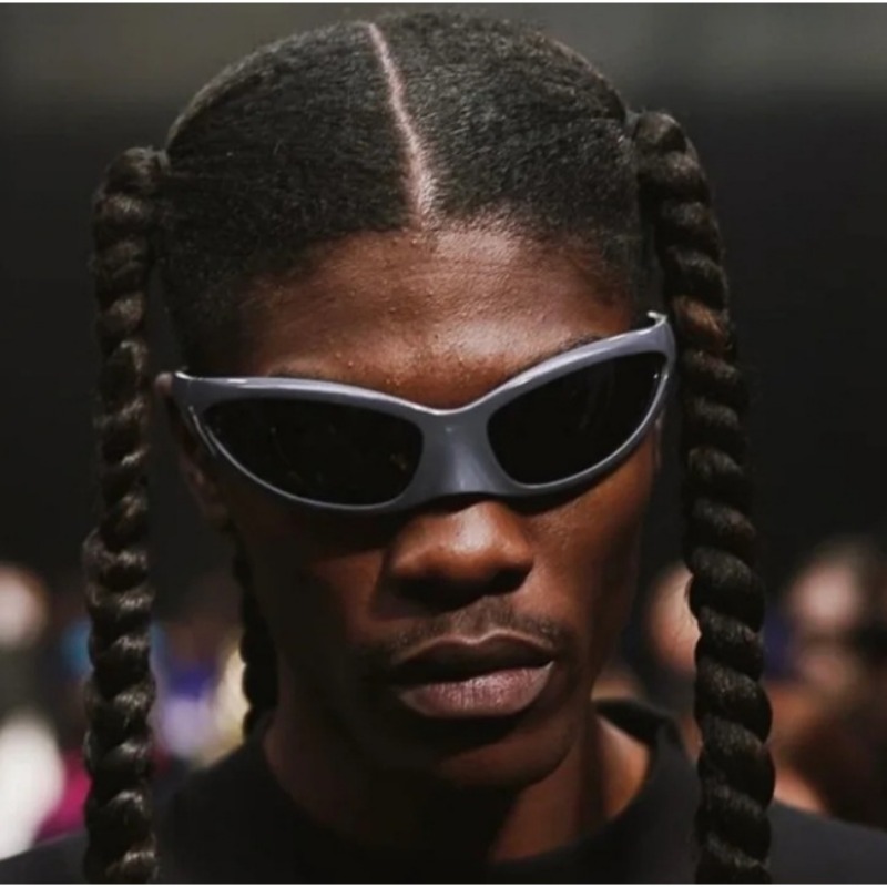 Y2K サングラス 2000年代 レトロ バット型サングラス - Mens Fashion In The 2000S のレビューと価格