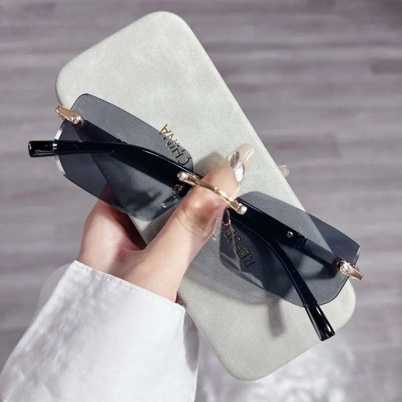 ファッション長方形サングラス男性女性ブルーライト遮断目の保護 - Men'S Fashion Rimless Glasses のレビューと価格